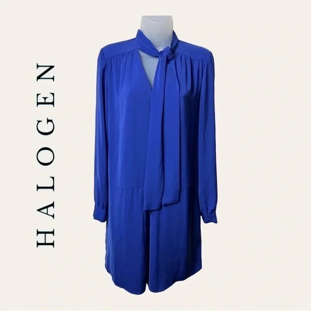 1111. HALOGEN KNEE LENGTH DRESS SIZE XSMALL‎ ROYAL BLUE IN COLOR TIE NECK